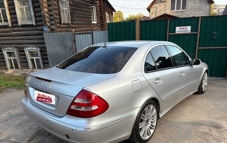 Mercedes-Benz E-Класс, 2002 год, 650 000 рублей, 2 фотография