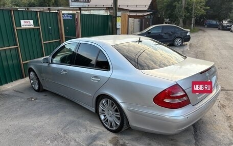 Mercedes-Benz E-Класс, 2002 год, 650 000 рублей, 4 фотография