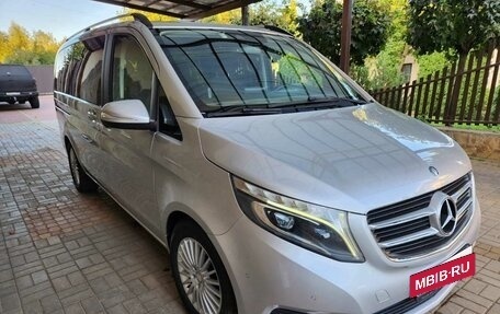 Mercedes-Benz V-Класс, 2014 год, 3 700 000 рублей, 15 фотография