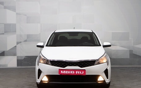KIA Rio IV, 2021 год, 850 000 рублей, 2 фотография