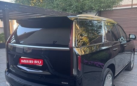 Cadillac Escalade V, 2021 год, 10 950 000 рублей, 4 фотография