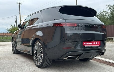 Land Rover Range Rover Sport, 2024 год, 15 000 000 рублей, 2 фотография