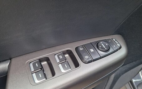 KIA Sportage IV рестайлинг, 2020 год, 1 400 000 рублей, 21 фотография