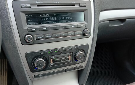 Skoda Octavia, 2012 год, 820 000 рублей, 10 фотография