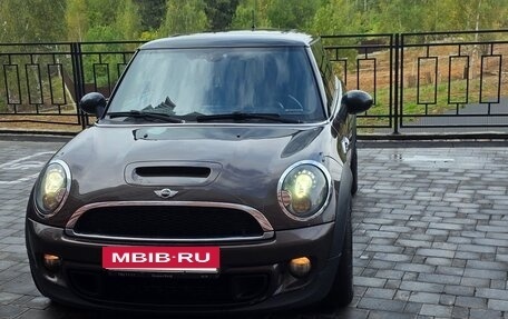 MINI Hatch, 2012 год, 1 200 000 рублей, 14 фотография