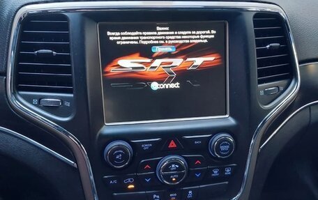 Jeep Grand Cherokee, 2013 год, 2 367 000 рублей, 14 фотография