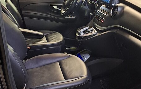 Mercedes-Benz V-Класс, 2019 год, 5 500 000 рублей, 8 фотография