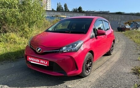Toyota Vitz, 2015 год, 800 000 рублей, 2 фотография