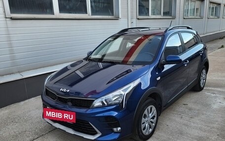 KIA Rio IV, 2021 год, 1 800 000 рублей, 2 фотография