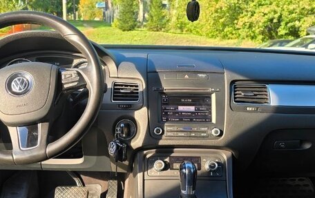 Volkswagen Touareg III, 2012 год, 1 750 000 рублей, 5 фотография