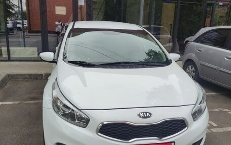KIA cee'd III, 2013 год, 870 000 рублей, 1 фотография