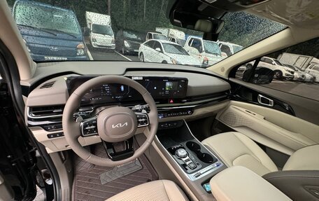 KIA Carnival, 2024 год, 7 000 000 рублей, 6 фотография