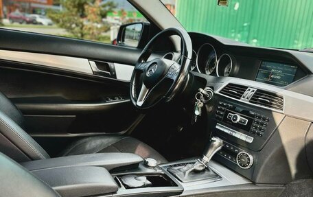 Mercedes-Benz C-Класс, 2011 год, 1 230 000 рублей, 6 фотография