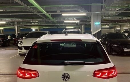 Volkswagen Passat B8 рестайлинг, 2020 год, 3 650 000 рублей, 5 фотография