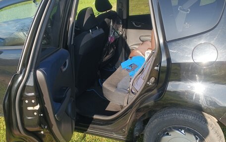 Honda Fit III, 2011 год, 830 000 рублей, 7 фотография