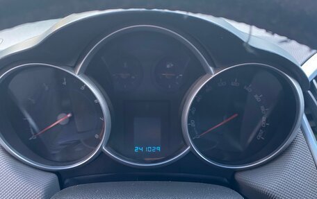 Chevrolet Cruze II, 2013 год, 700 000 рублей, 9 фотография