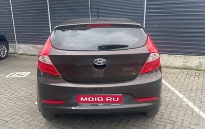 Hyundai Solaris II рестайлинг, 2015 год, 1 350 000 рублей, 1 фотография