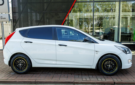 Hyundai Solaris II рестайлинг, 2014 год, 696 000 рублей, 6 фотография