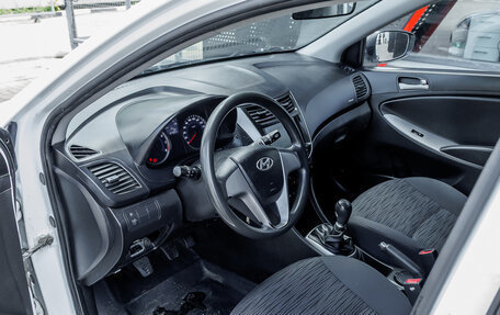 Hyundai Solaris II рестайлинг, 2014 год, 696 000 рублей, 16 фотография
