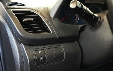 Hyundai Solaris II рестайлинг, 2012 год, 677 000 рублей, 9 фотография