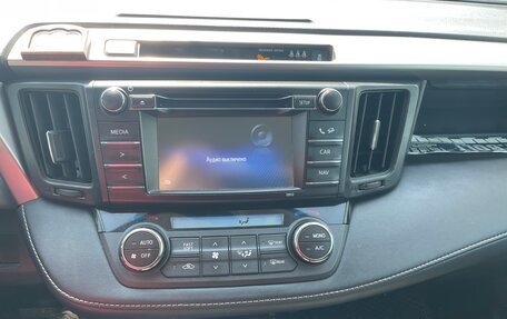 Toyota RAV4, 2016 год, 2 100 000 рублей, 14 фотография
