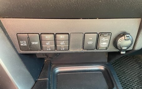 Toyota RAV4, 2016 год, 2 100 000 рублей, 16 фотография