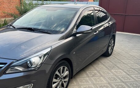 Hyundai Solaris II рестайлинг, 2014 год, 1 150 000 рублей, 3 фотография