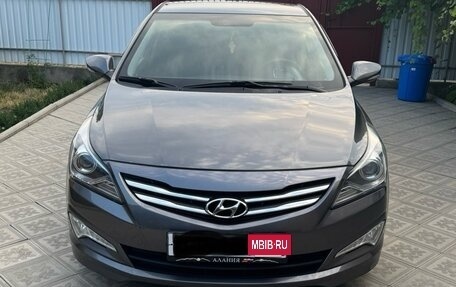 Hyundai Solaris II рестайлинг, 2014 год, 1 150 000 рублей, 2 фотография