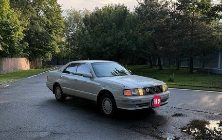 Toyota Crown, 1995 год, 800 000 рублей, 1 фотография