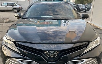 Toyota Camry, 2018 год, 2 700 000 рублей, 1 фотография