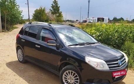 Geely MK Cross I, 2012 год, 320 000 рублей, 2 фотография