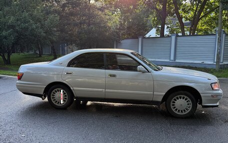 Toyota Crown, 1995 год, 800 000 рублей, 2 фотография