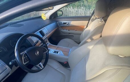 Jaguar XF I рестайлинг, 2014 год, 1 499 999 рублей, 2 фотография