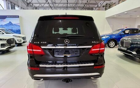 Mercedes-Benz GLS, 2017 год, 3 599 900 рублей, 5 фотография