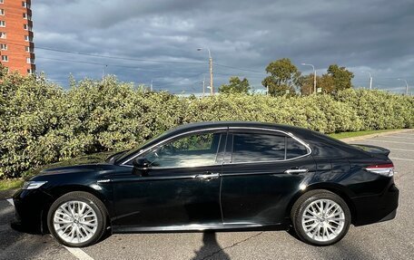 Toyota Camry, 2017 год, 2 990 000 рублей, 6 фотография