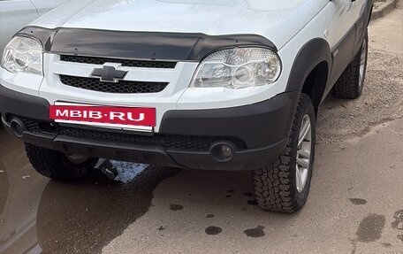 Chevrolet Niva I рестайлинг, 2016 год, 730 000 рублей, 5 фотография