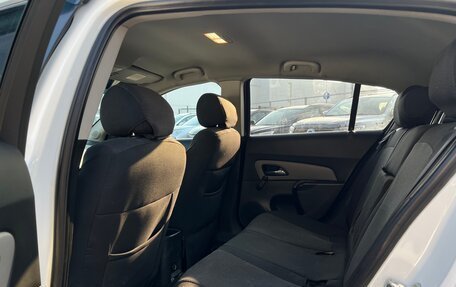 Chevrolet Cruze II, 2013 год, 500 000 рублей, 4 фотография