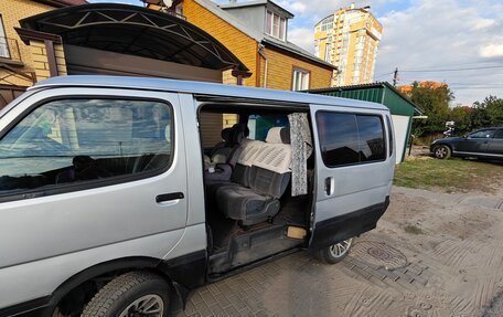 Toyota HiAce H100, 1989 год, 750 000 рублей, 8 фотография