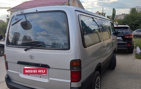 Toyota HiAce H100, 1989 год, 750 000 рублей, 6 фотография