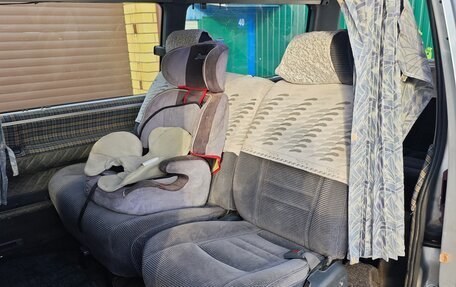 Toyota HiAce H100, 1989 год, 750 000 рублей, 17 фотография