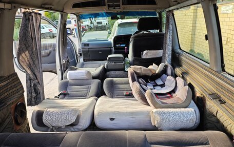 Toyota HiAce H100, 1989 год, 750 000 рублей, 24 фотография