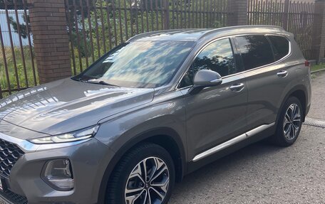 Hyundai Santa Fe IV, 2019 год, 2 650 000 рублей, 2 фотография