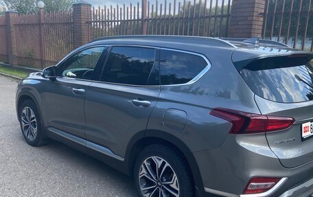 Hyundai Santa Fe IV, 2019 год, 2 650 000 рублей, 4 фотография