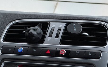 Volkswagen Polo VI (EU Market), 2017 год, 869 000 рублей, 6 фотография