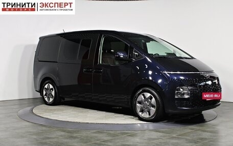 Hyundai Staria, 2022 год, 5 420 000 рублей, 3 фотография