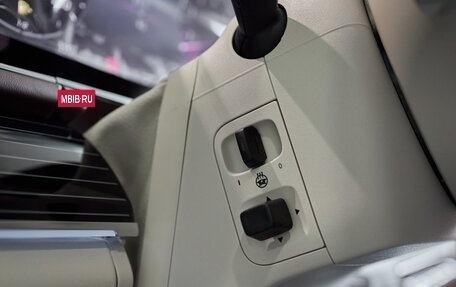 Mercedes-Benz Maybach GLS I, 2025 год, 36 800 000 рублей, 24 фотография