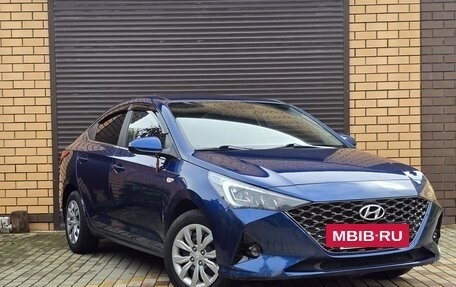 Hyundai Solaris II рестайлинг, 2022 год, 1 350 000 рублей, 3 фотография