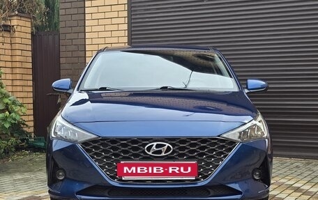 Hyundai Solaris II рестайлинг, 2022 год, 1 350 000 рублей, 2 фотография