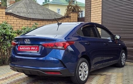 Hyundai Solaris II рестайлинг, 2022 год, 1 350 000 рублей, 5 фотография