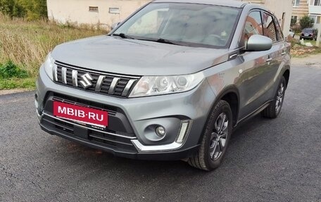 Suzuki Vitara II рестайлинг, 2019 год, 1 800 000 рублей, 4 фотография